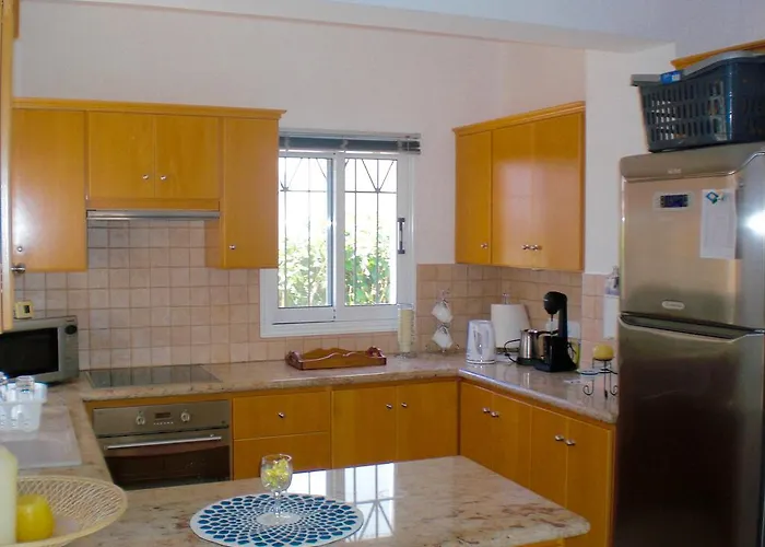 Charlotte * Protaras