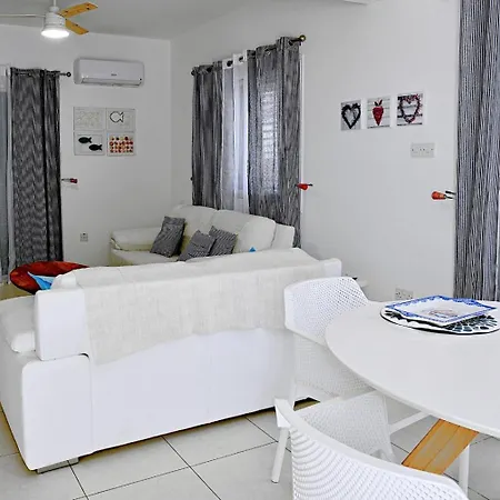 Villa Charlotte Protaras