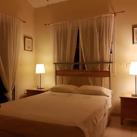 Βίλα Charlotte *