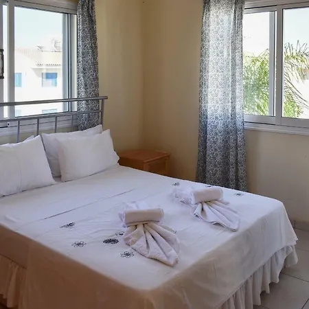 Villa Charlotte Protaras