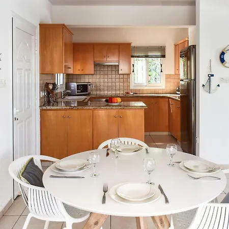 Βίλα Charlotte *