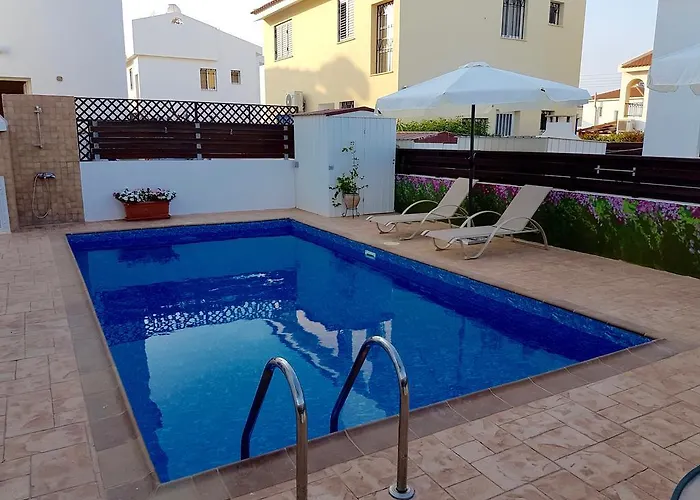 Charlotte プロタラス